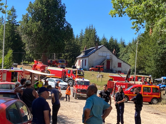 incendie forêt Saint-Prix-en-Morvan août 2022